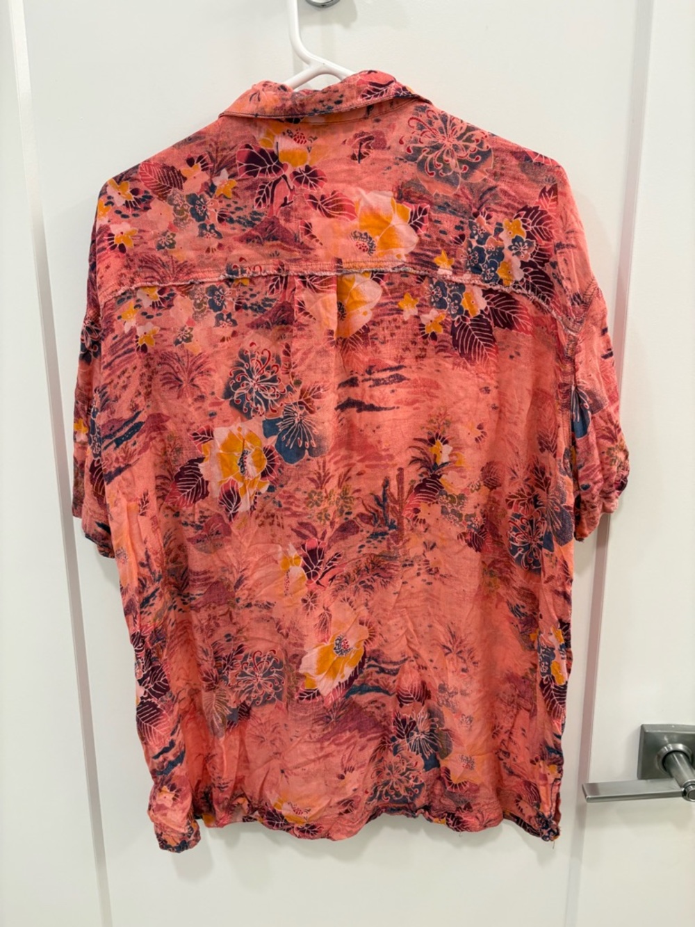 We The Free Share Good Vibes Coral Hawaiian Print Button Down Size Large - Picture 9 of 12